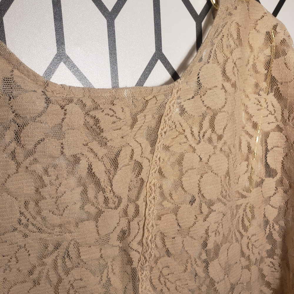 Lace Top - Picture 9 of 10
